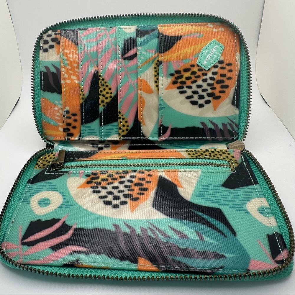 Wander Vibrant Tropical Artistic Print Zippered Wallet Abstract Floral Motifs - Picture 12 of 15